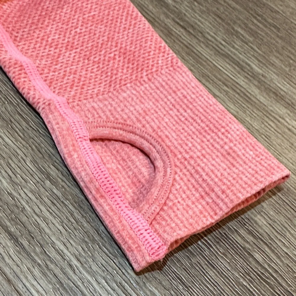 Gymshark Coral Long Sleeve Crop Top - Picture 4 of 5